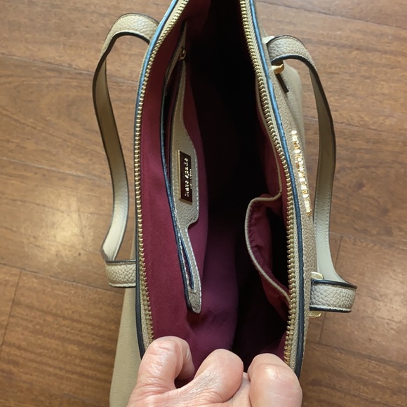 Kate Spade purse - Picture 5 of 5